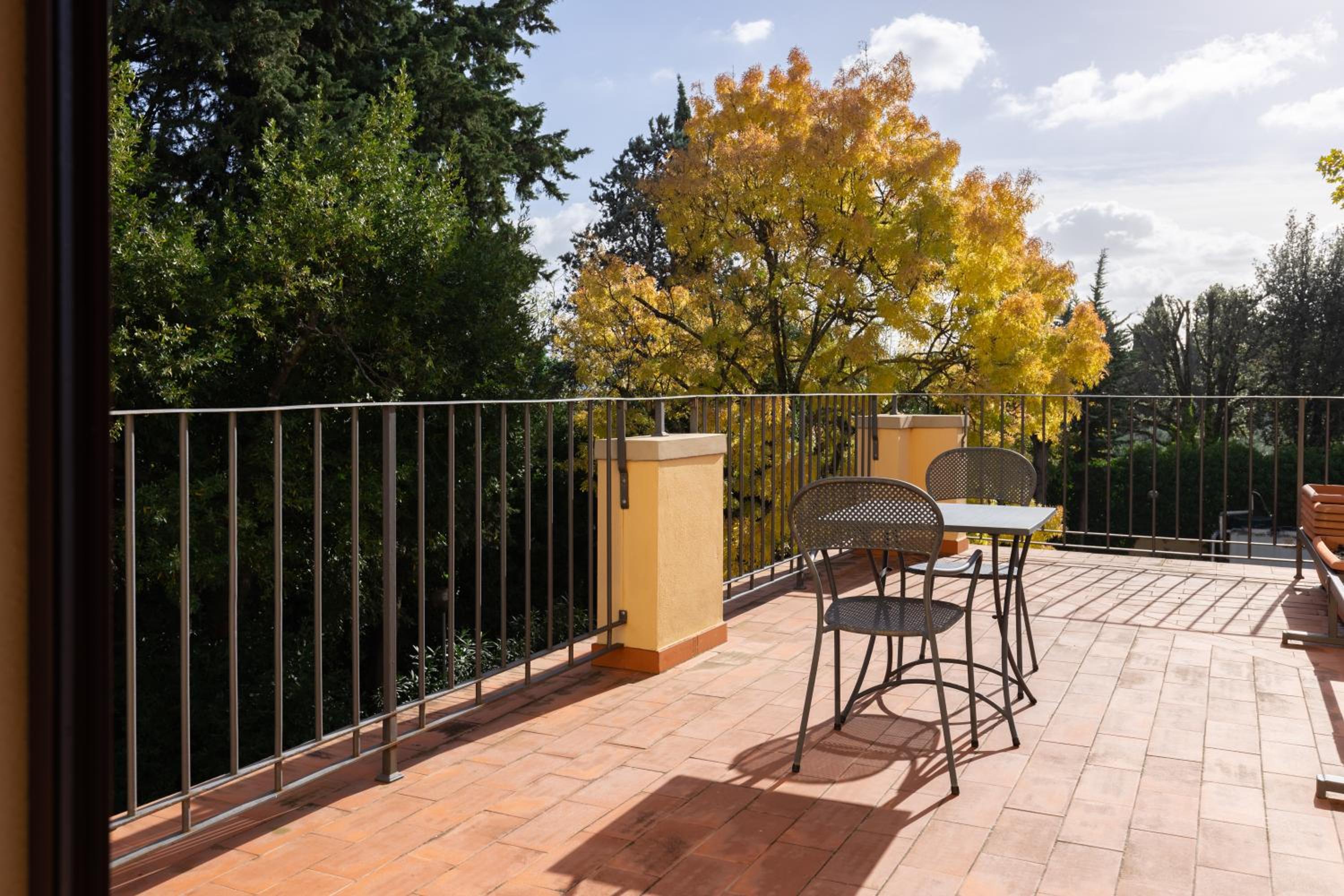 Double or Twin Room with Terrace photo 2