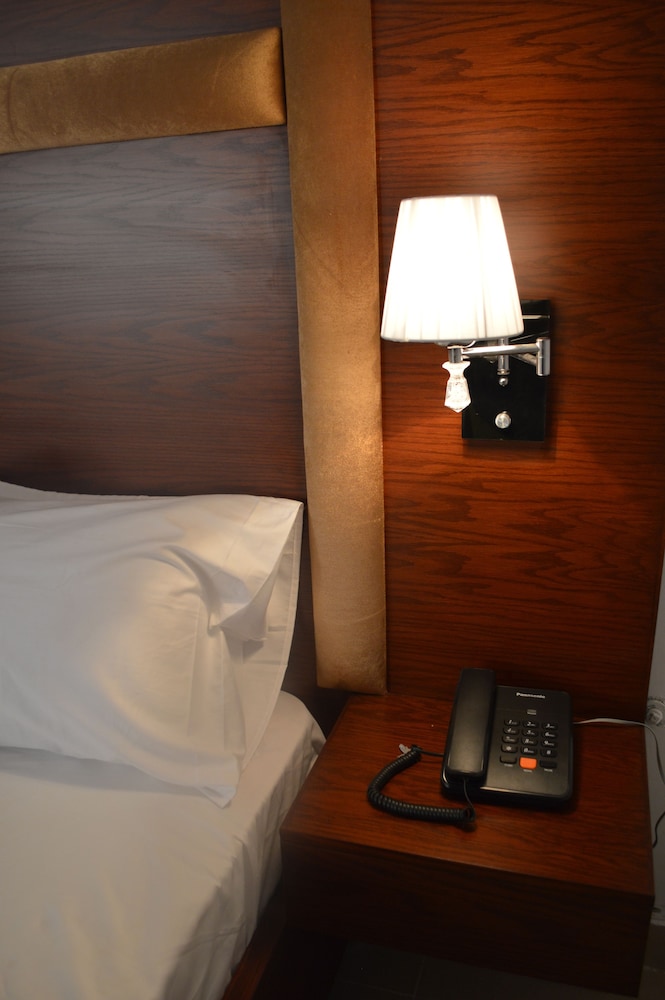 Superior Room, 1 King Bed