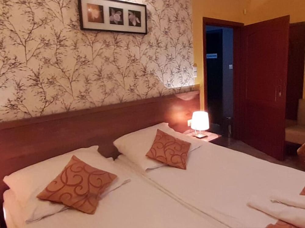 Triple Room (13) photo 2
