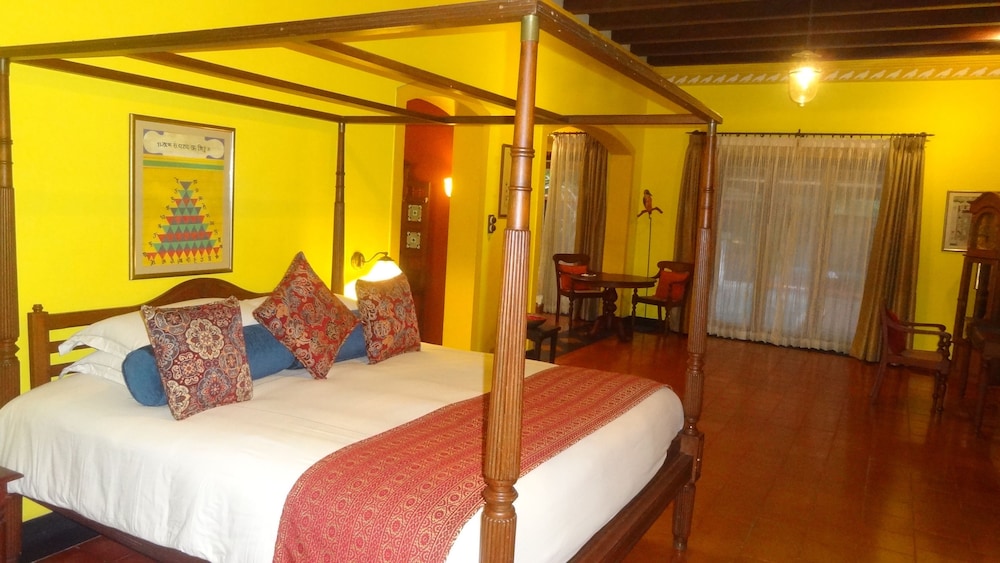 Grand Villa, 1 King Bed (Luxury) - Photo 2
