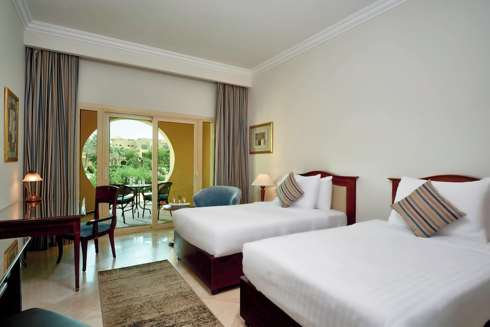 Deluxe Twin Room, 2 Twin Beds, Pool View