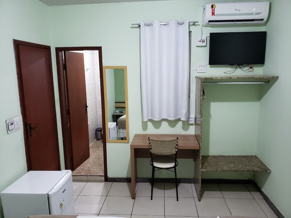 Twin Room - Photo 1