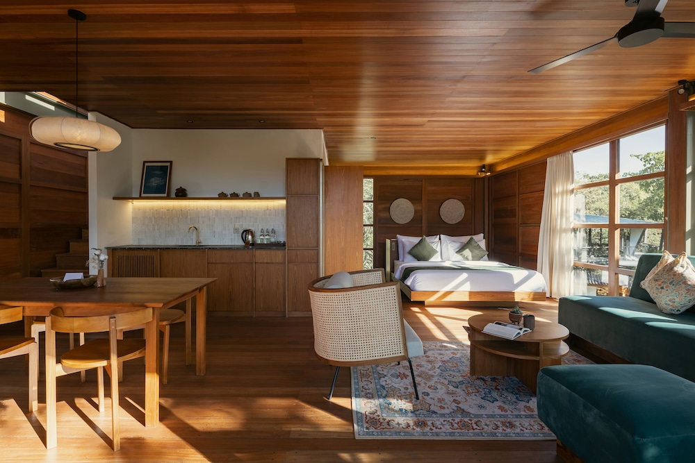 Tree House (Villa) - Photo 1