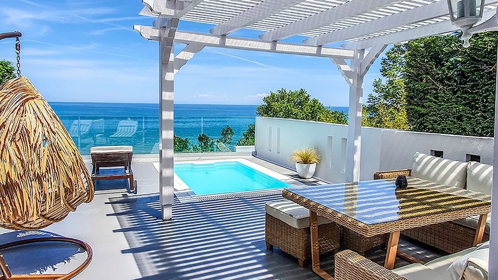 Suíte de Dois Quartos com Banheira de Hidromassagem ao Ar Livre - Vista para o Mar
