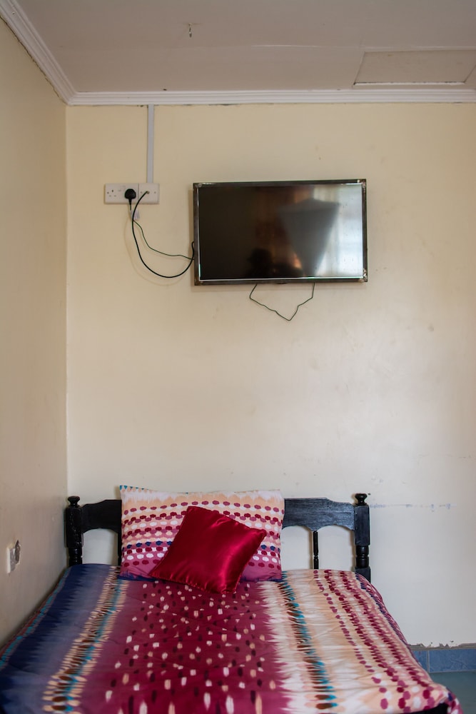 Family Twin Room, Ensuite, River View photo 2
