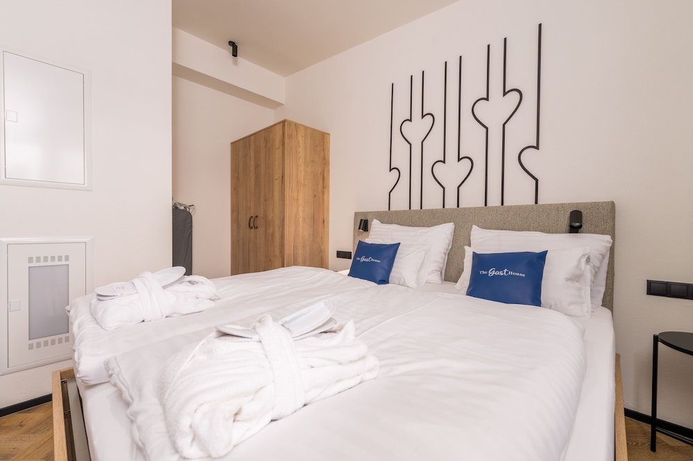 Superior Family Suite photo 3
