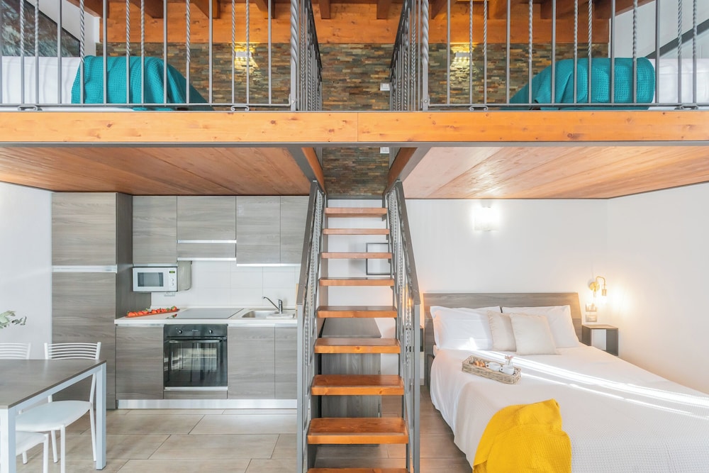 Studio, Multiple Beds (1 Bedroom)