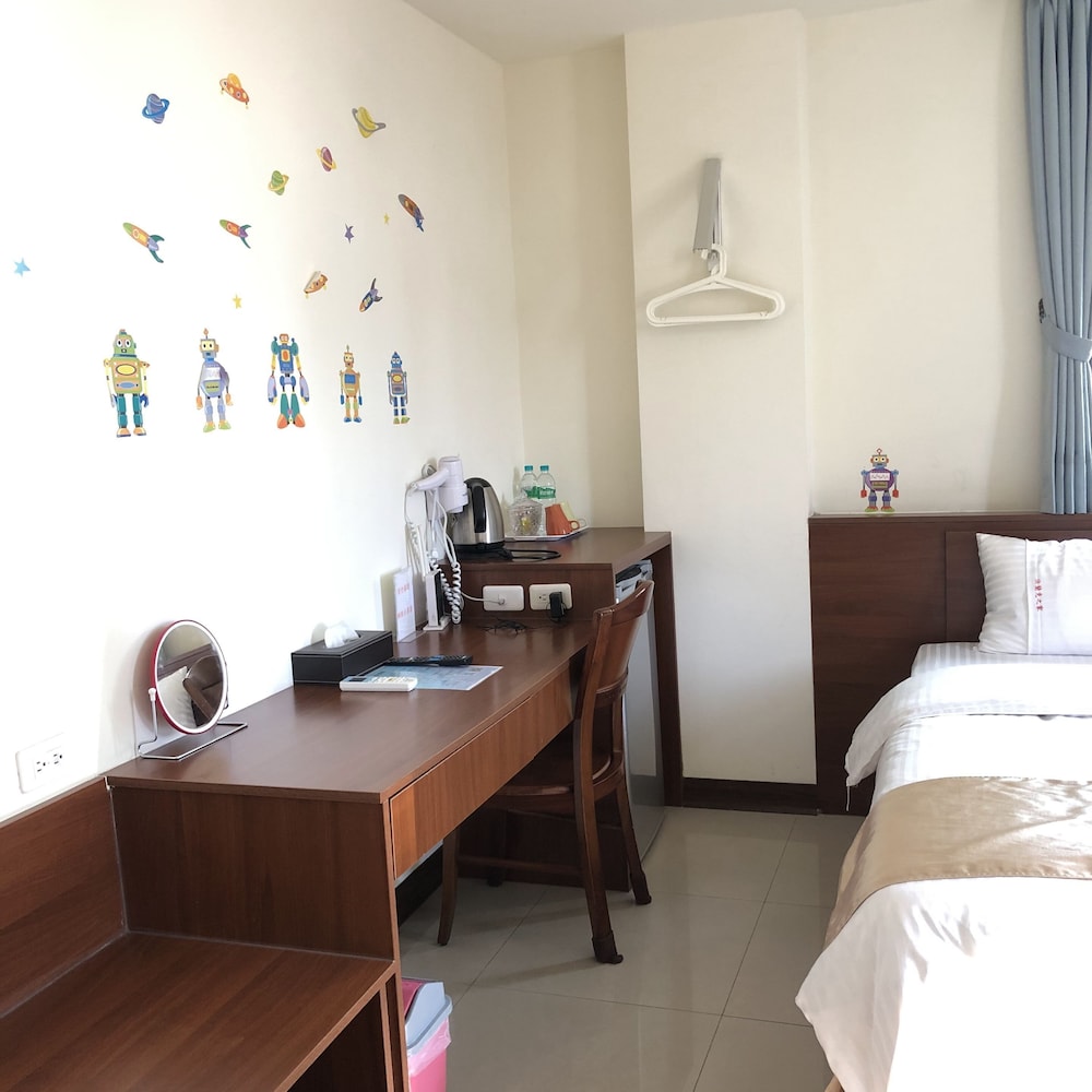 Standard Twin Room photo 3