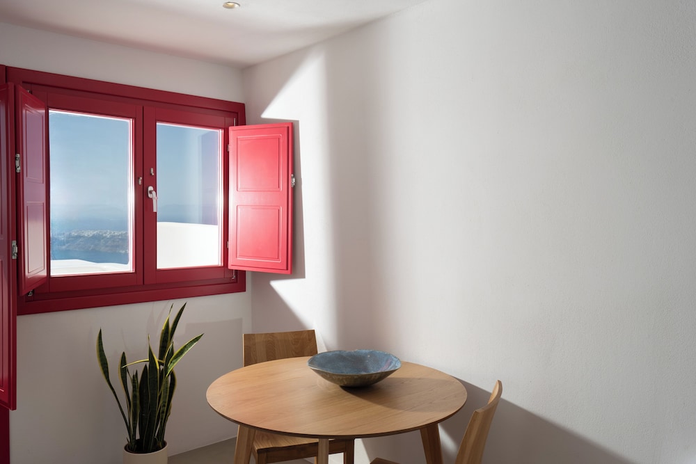 Deluxe Double Room, Sea View - Photo 4