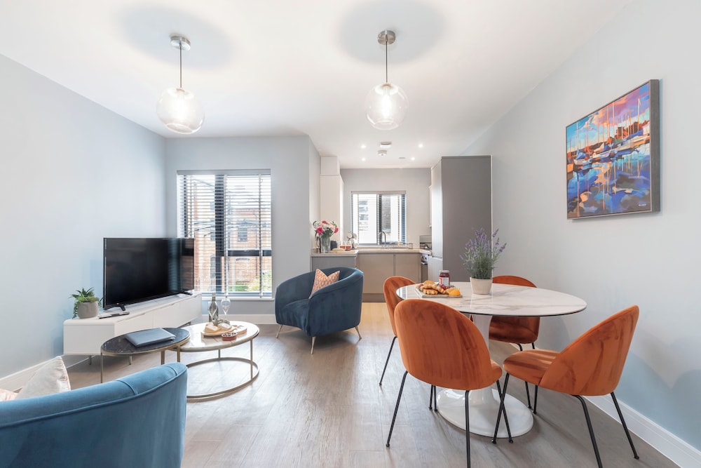 Apartment photo 1