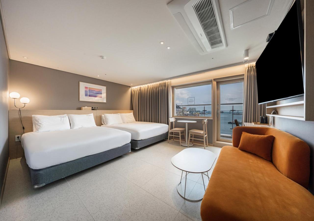 Superior Twin Room with Sea View