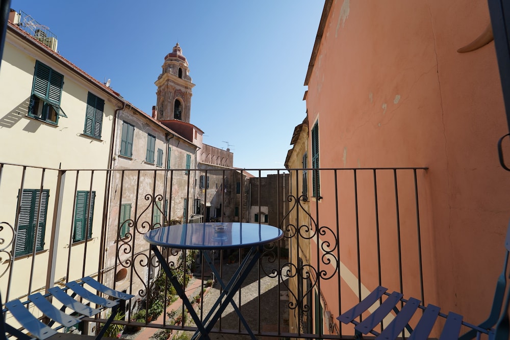 Deluxe Double Room, Balcony photo 3