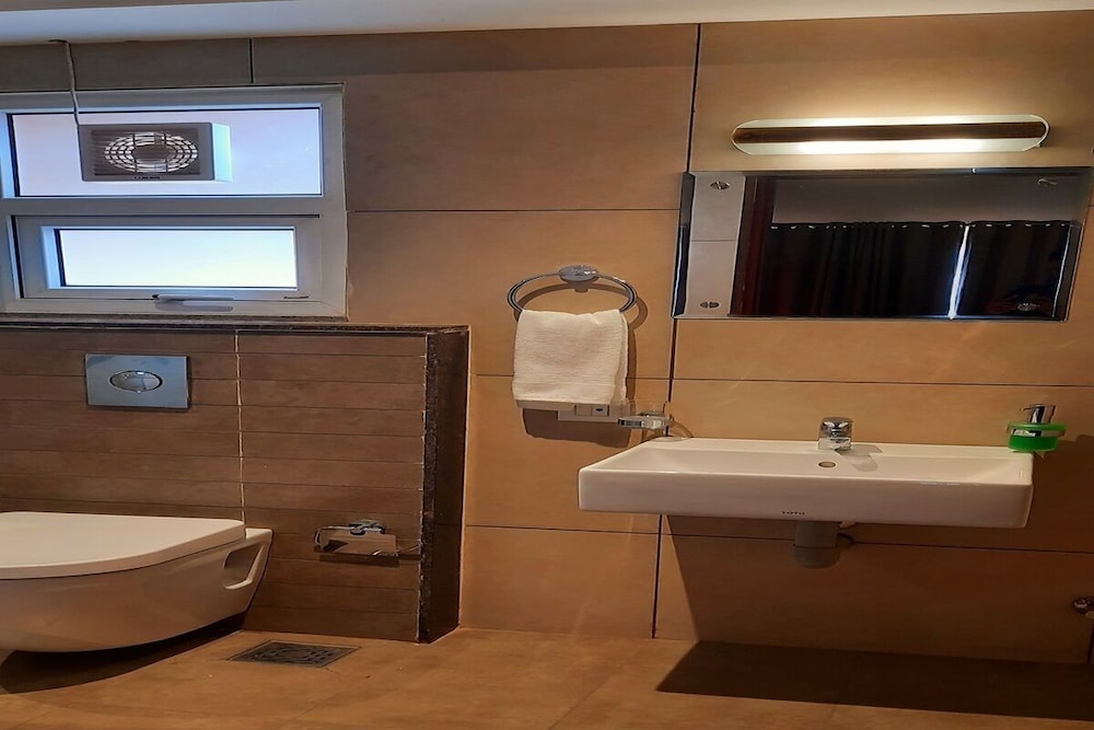 Deluxe Suite photo 2
