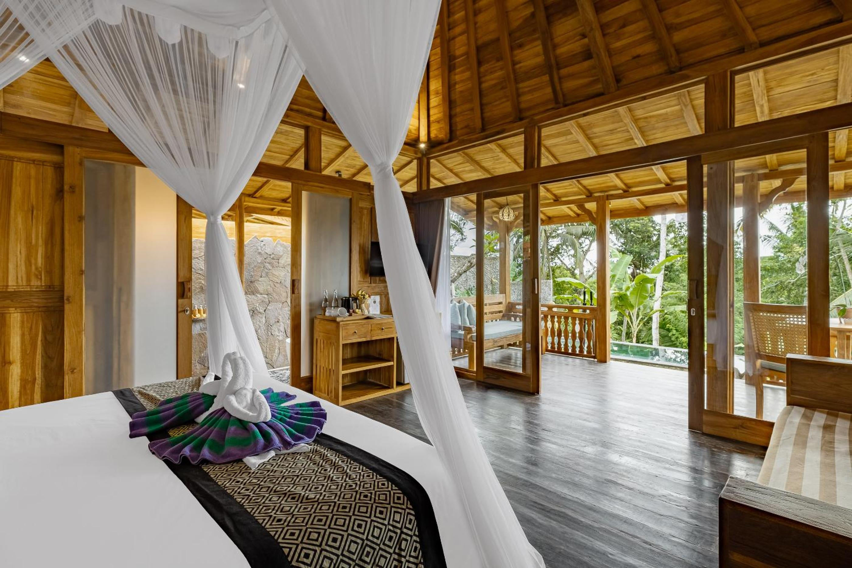 One-Bedroom Villa - Photo 32