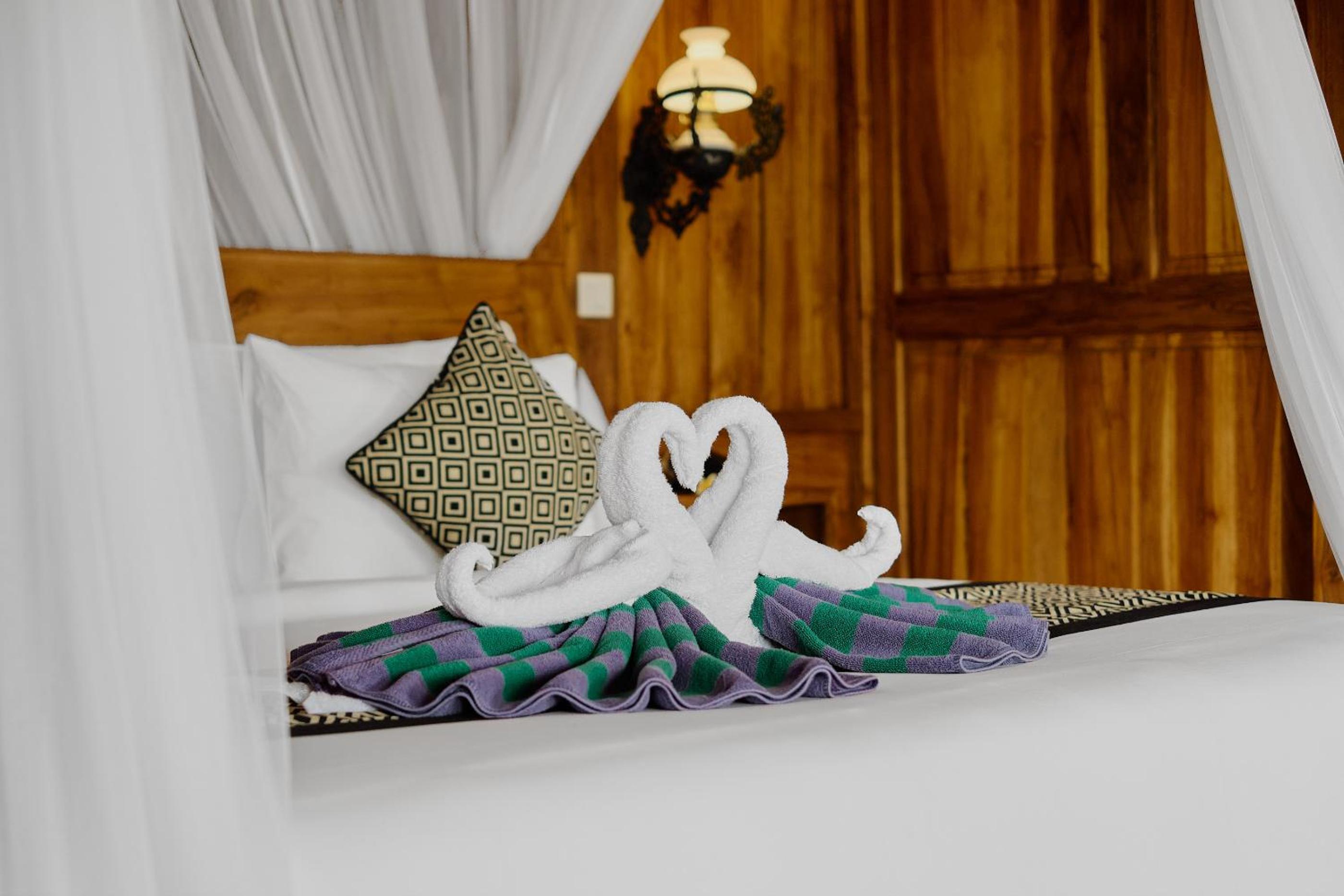 One-Bedroom Villa - Photo 24