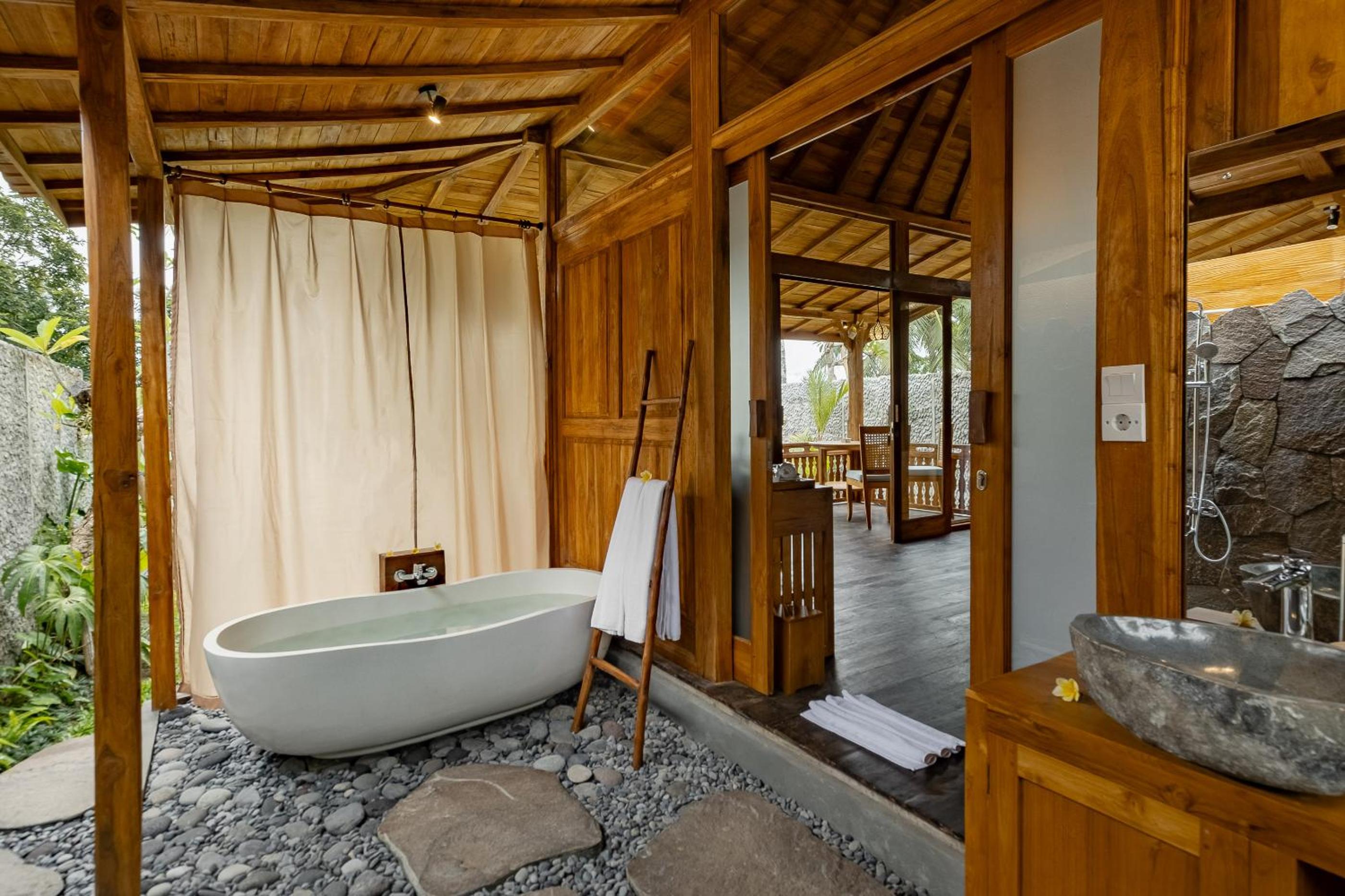 One-Bedroom Villa - Photo 109
