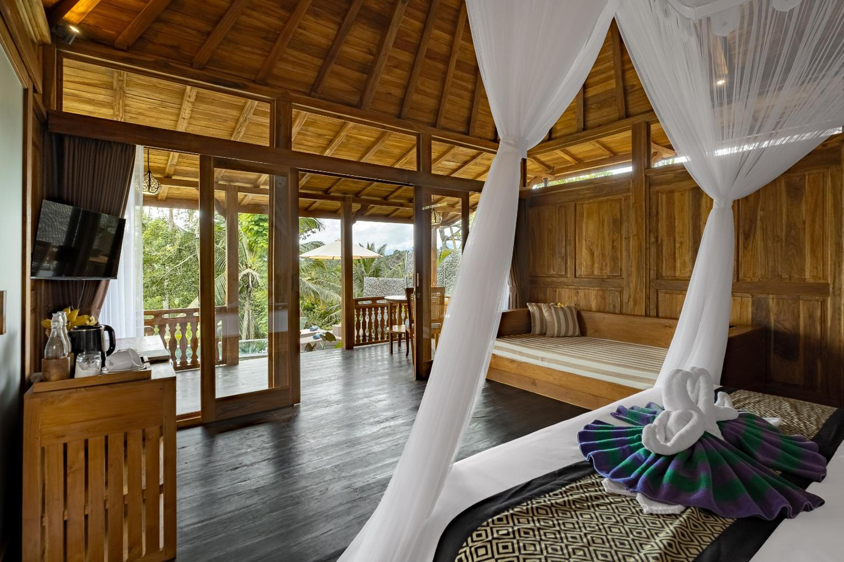 One-Bedroom Villa - Photo 101