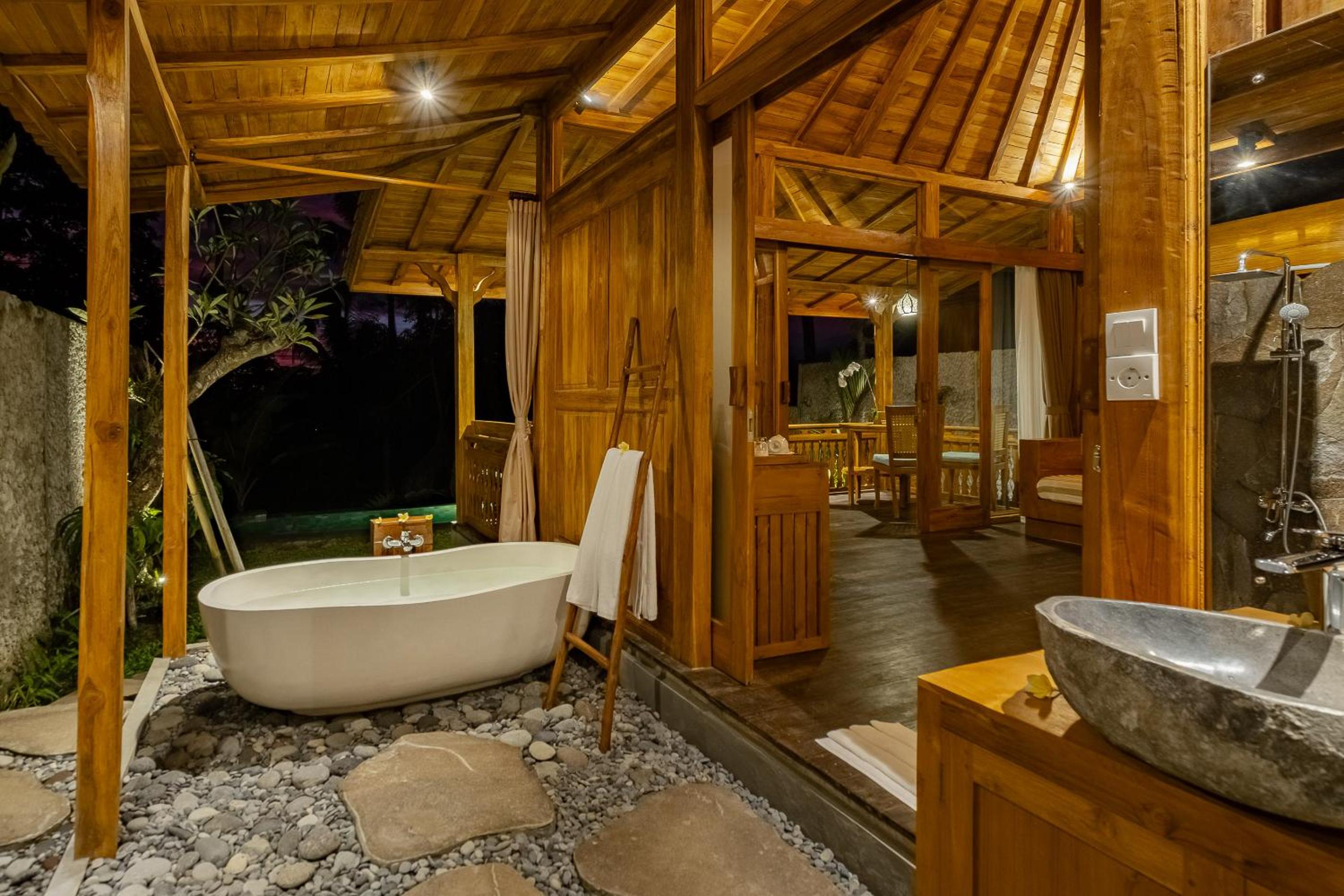 One-Bedroom Villa - Photo 93