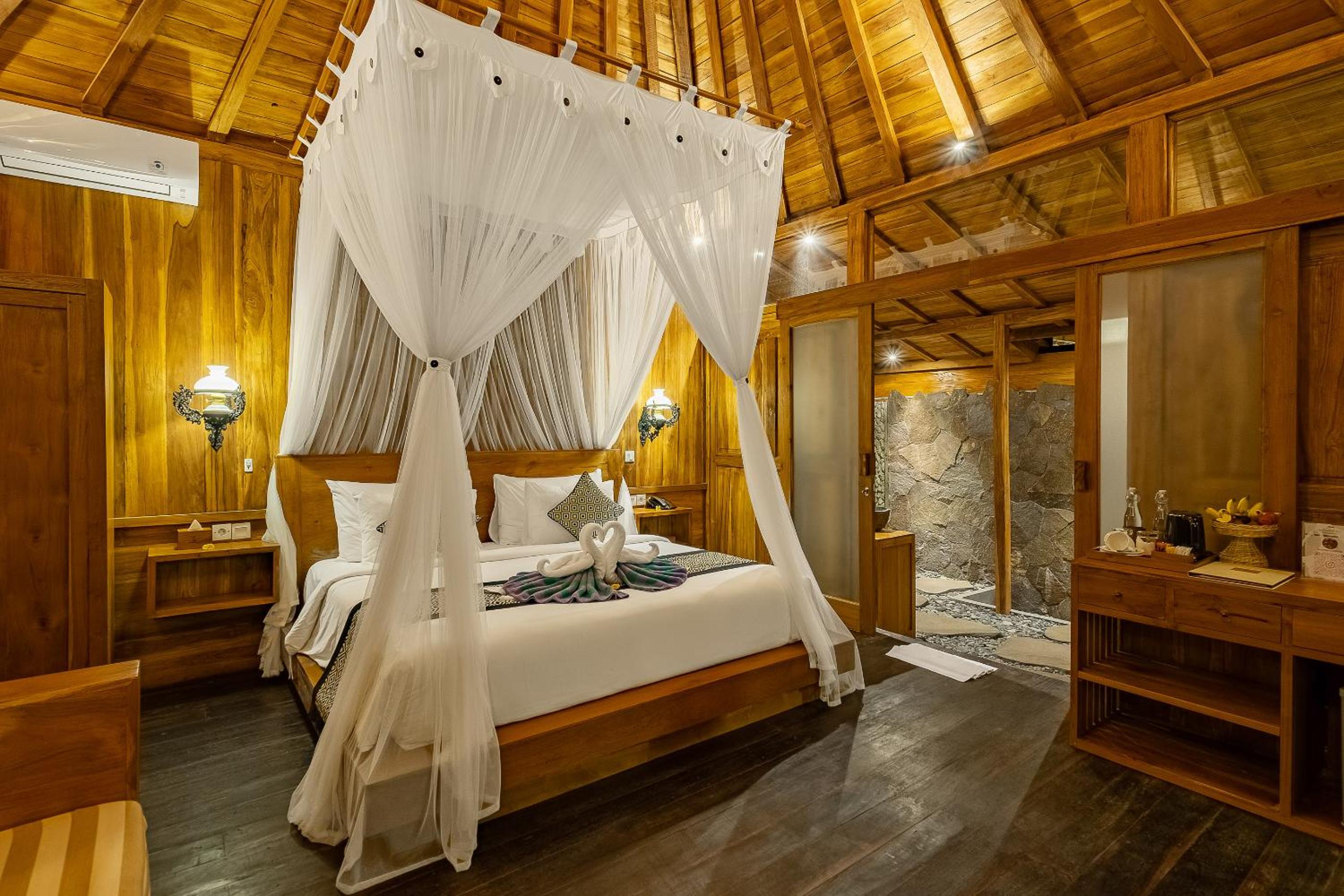 One-Bedroom Villa - Photo 2