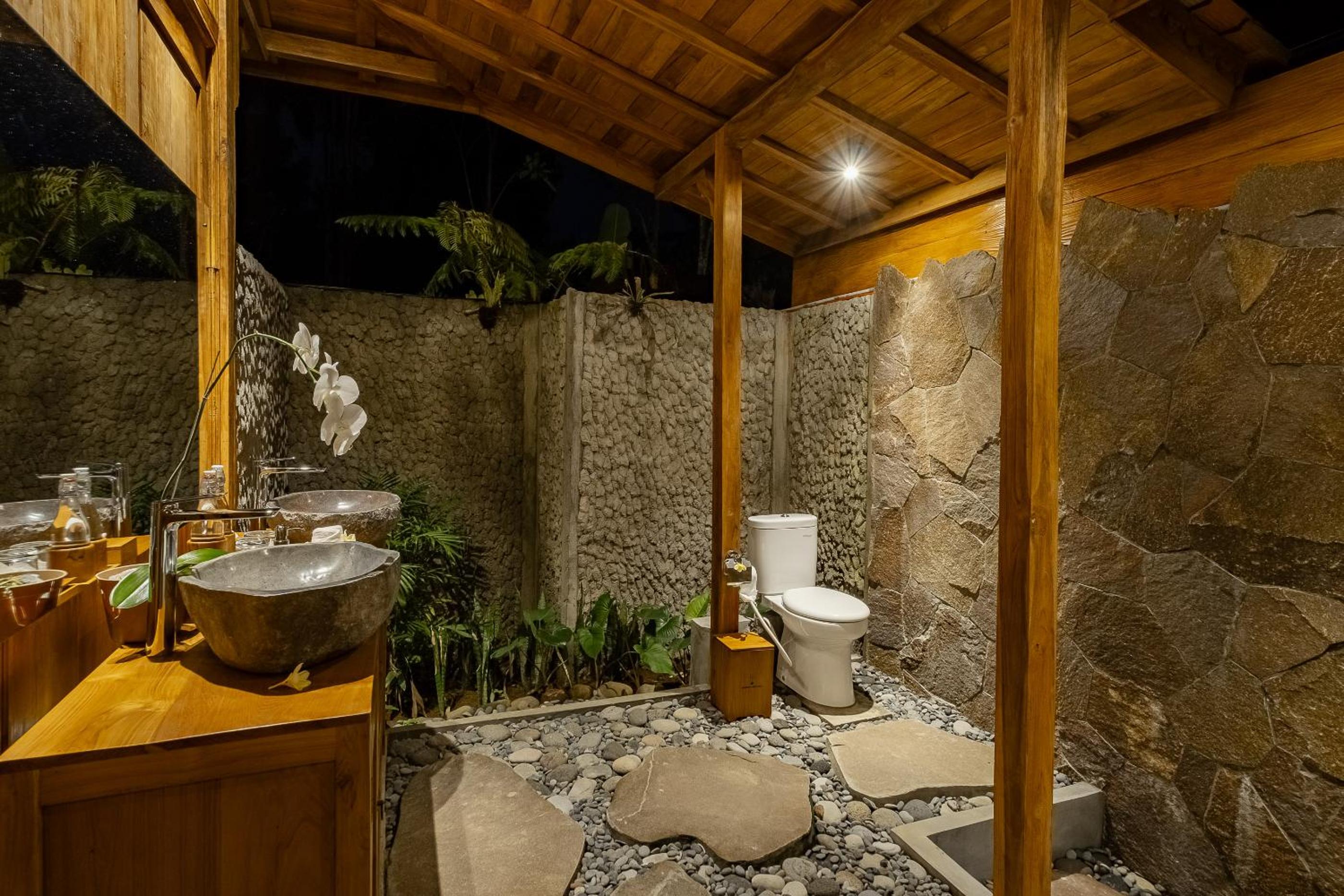One-Bedroom Villa - Photo 198