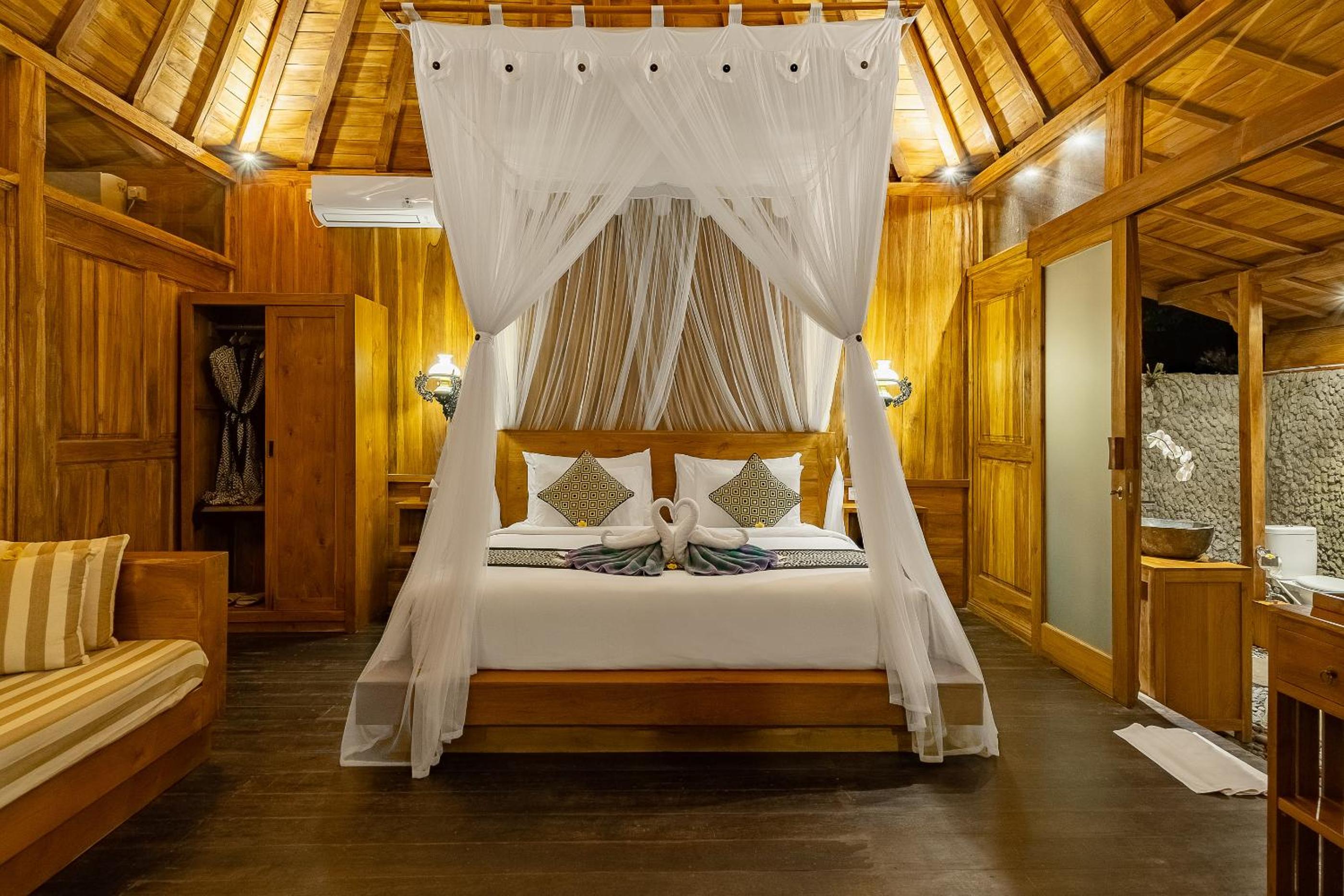 One-Bedroom Villa - Photo 199