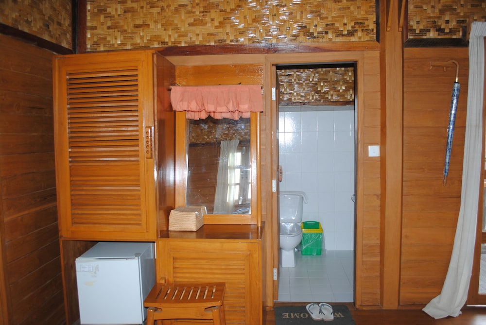 Deluxe Bungalow photo 3