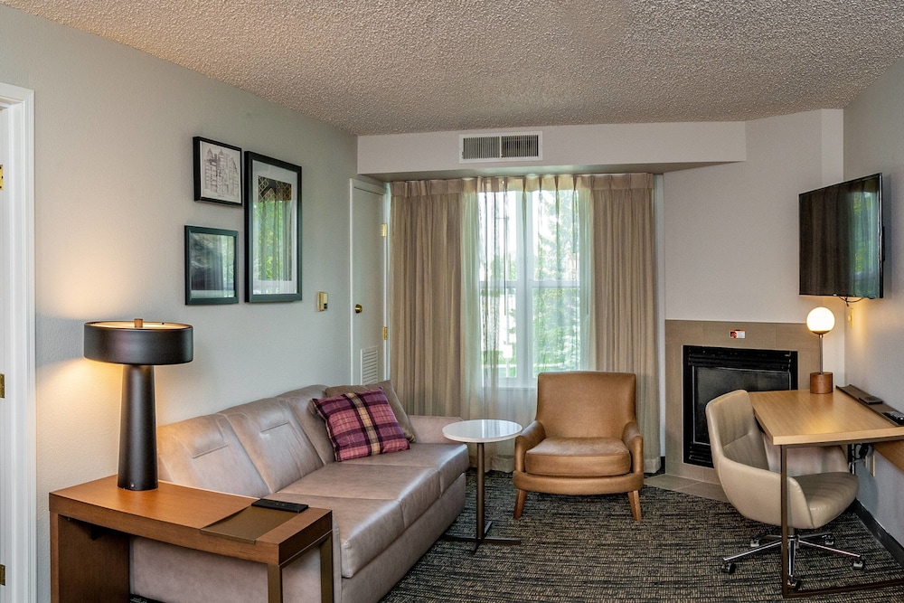 Suite, 2 Bedrooms photo 3