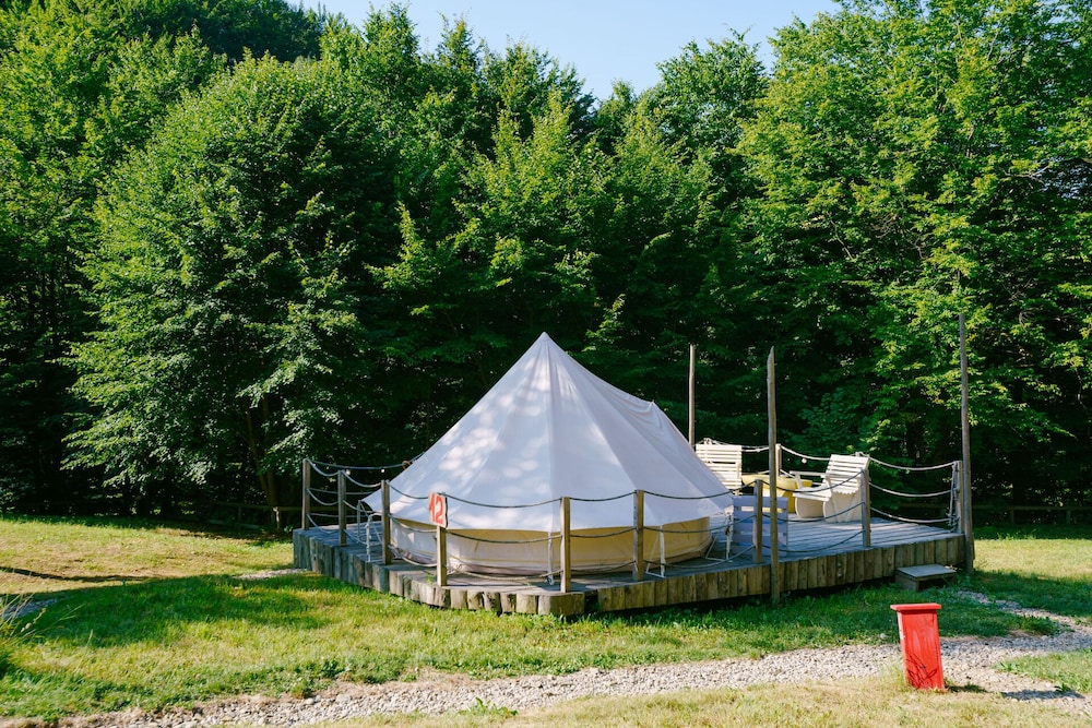 Tent, 1 Queen Bed photo 1