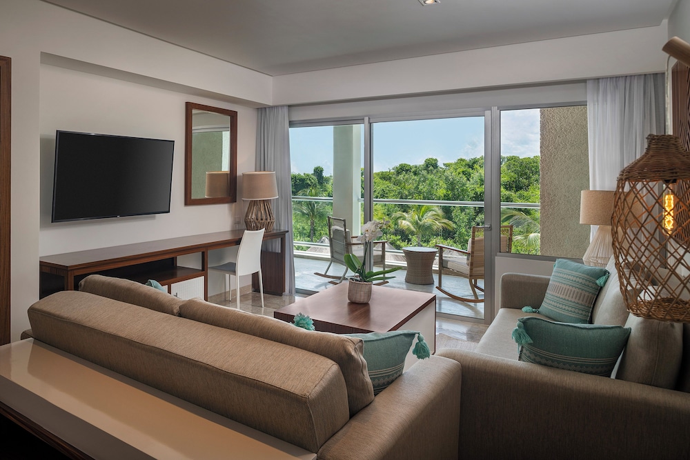 The Reserve Master Suite nature view