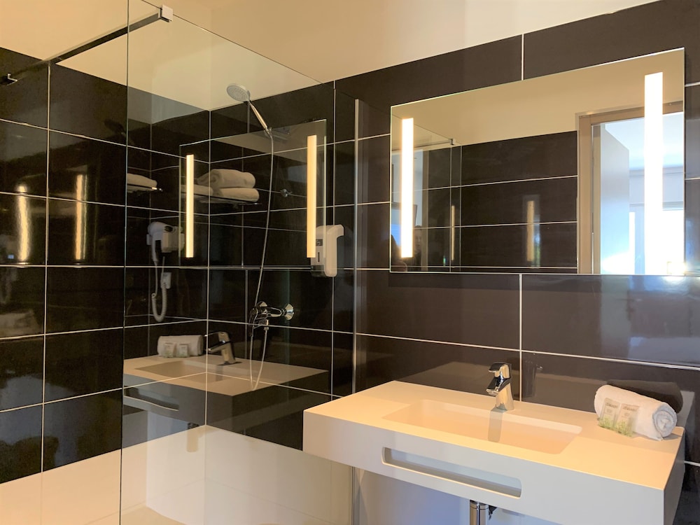 Superior Double Room - Photo 8