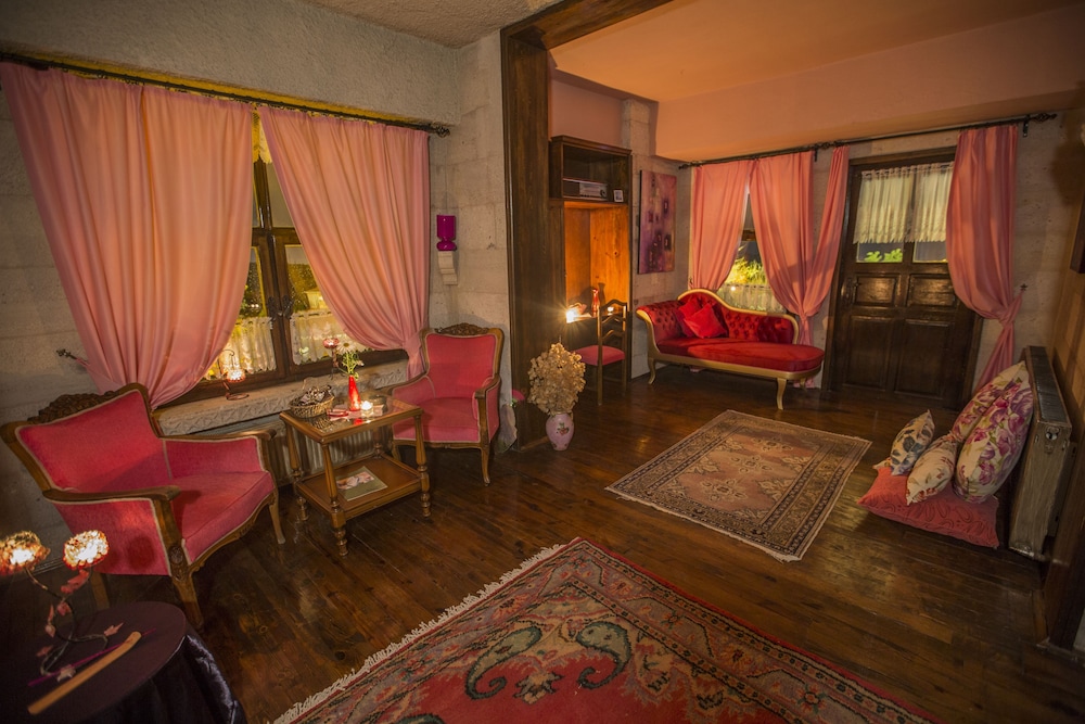 Panoramic Room - Photo 3