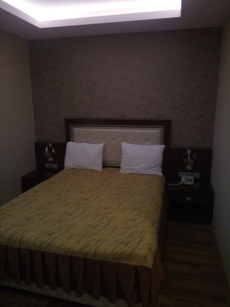 Standard Double Or Twin Room photo 2