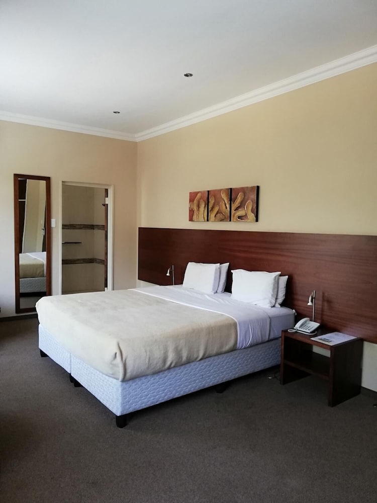 Deluxe Double Room photo 2