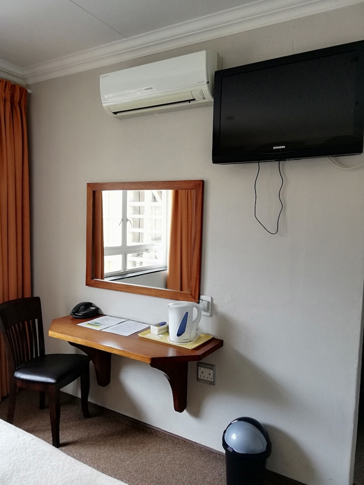 Standard Double Room photo 2