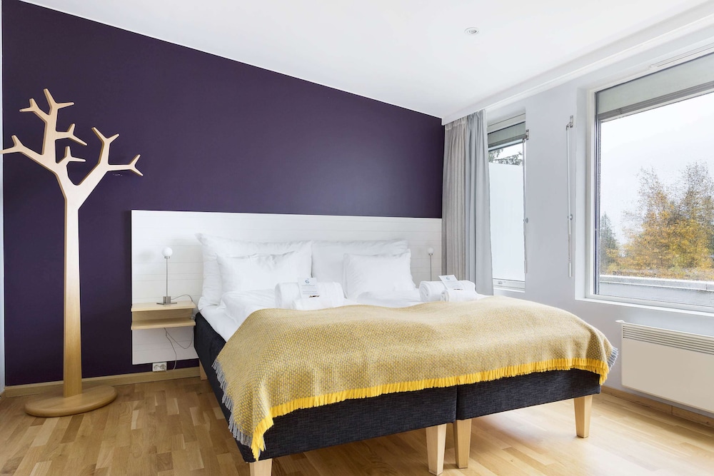 Junior Suite, 1 King Bed, Non Smoking - Photo 7