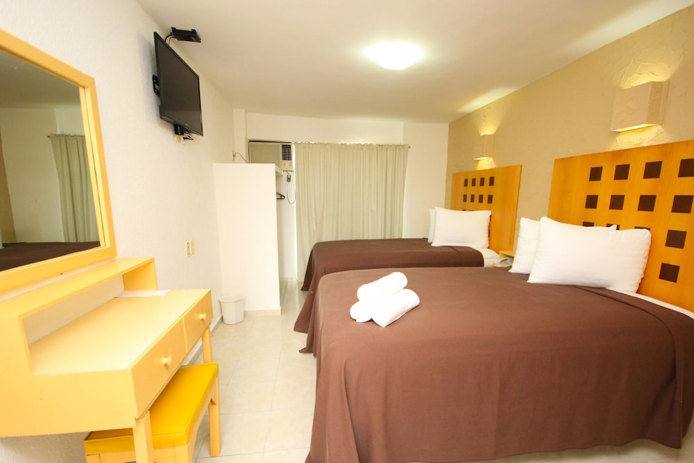 Standard Double Room, 2 Double Beds photo 1