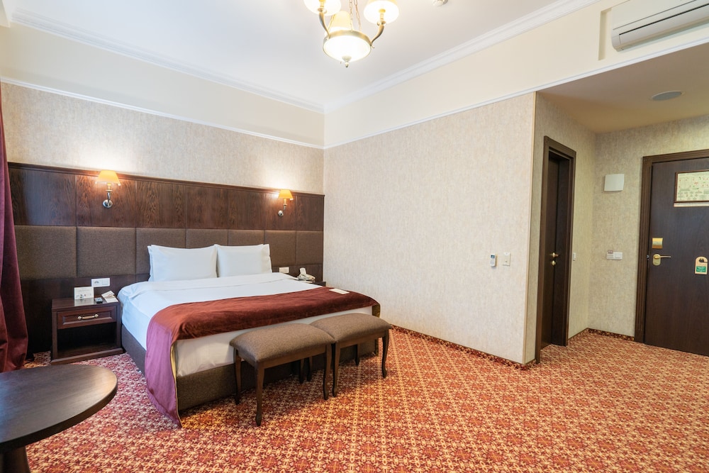 Business Double or Twin Room