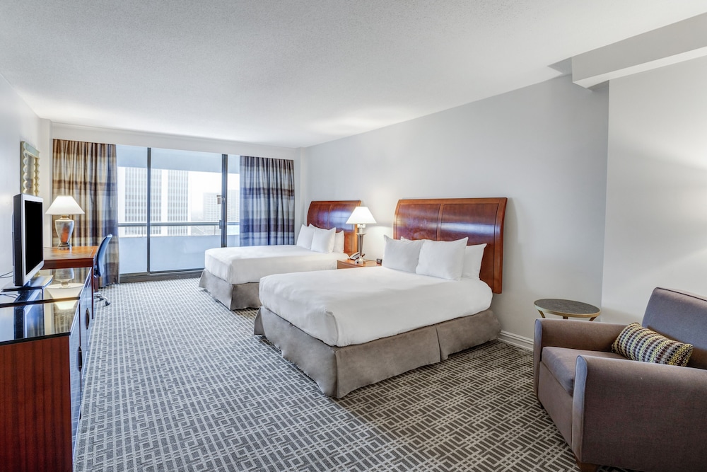 Standard Room, Accessible - Photo 2