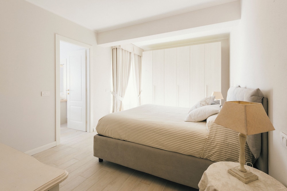 Deluxe Double or Twin Room, Sea View