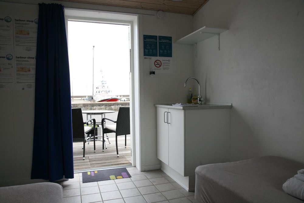 Double Room with Terrace. Incl. linen and towels photo 2