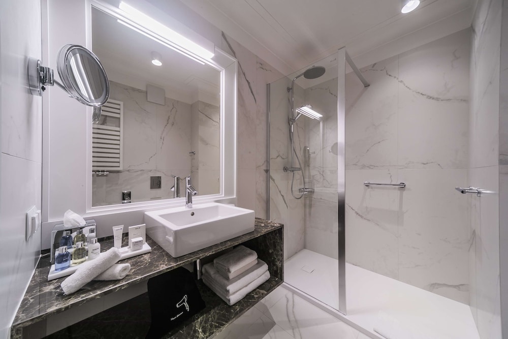 Junior Suite - Photo 10