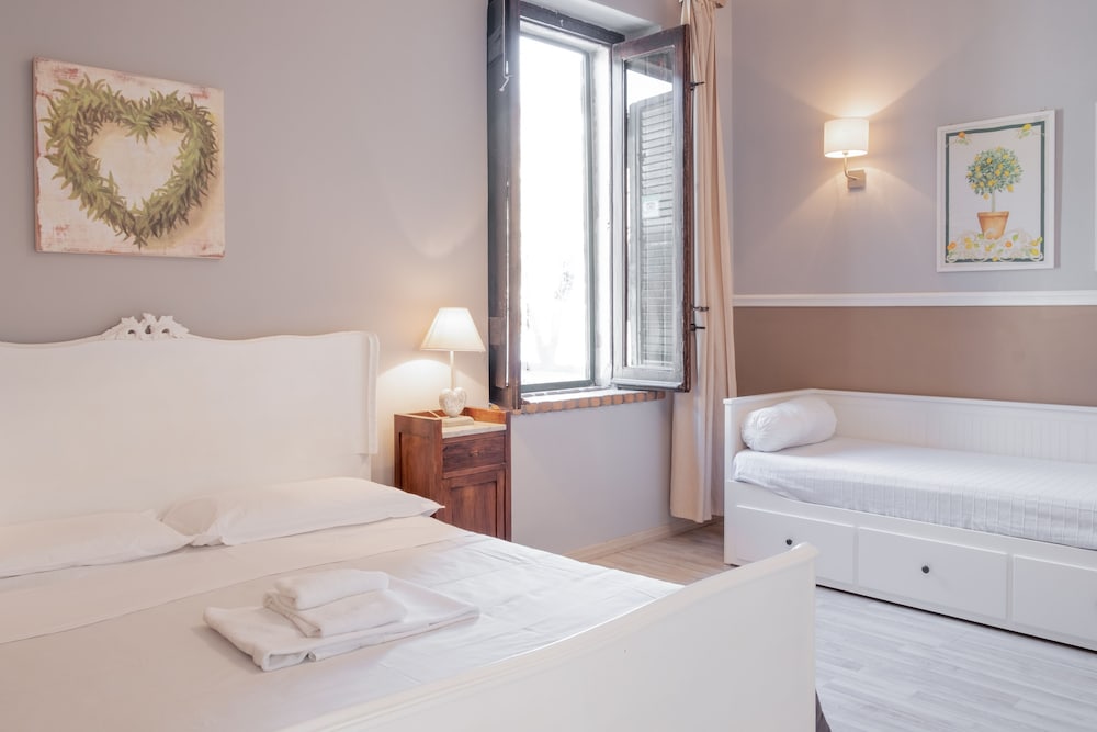 Suite photo 1