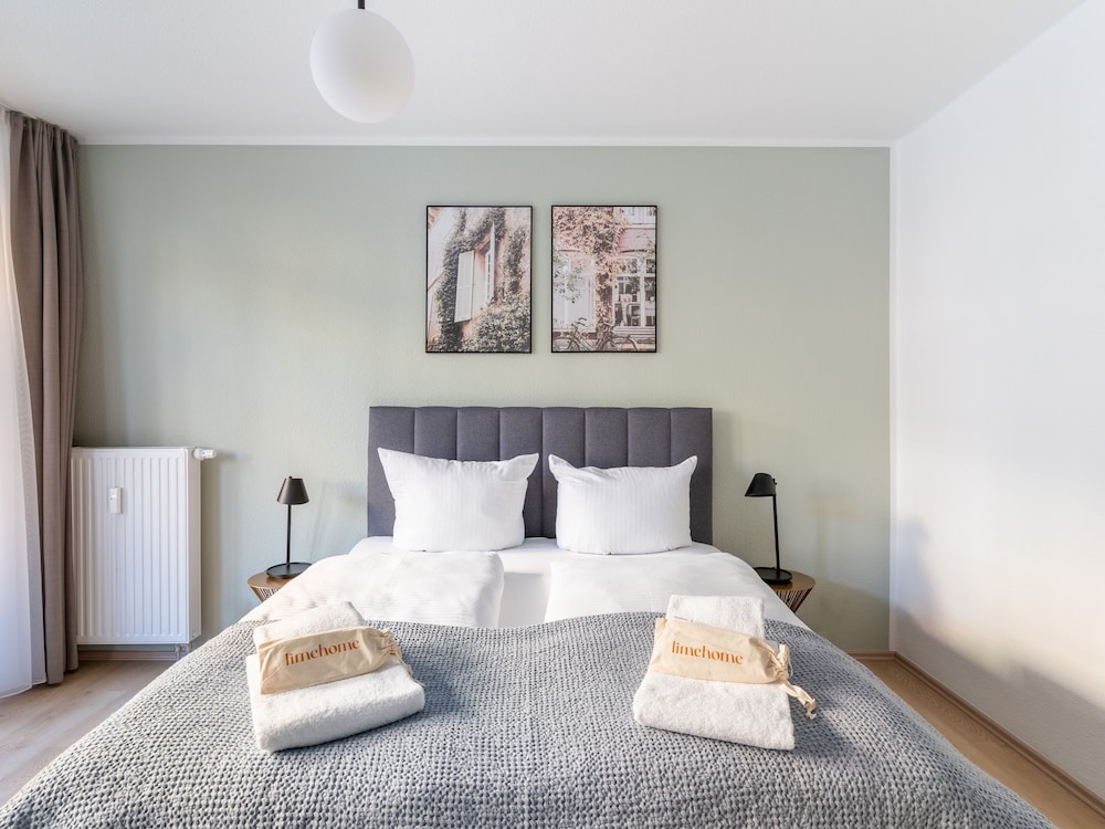 One-Bedroom Suite with loggia photo 1
