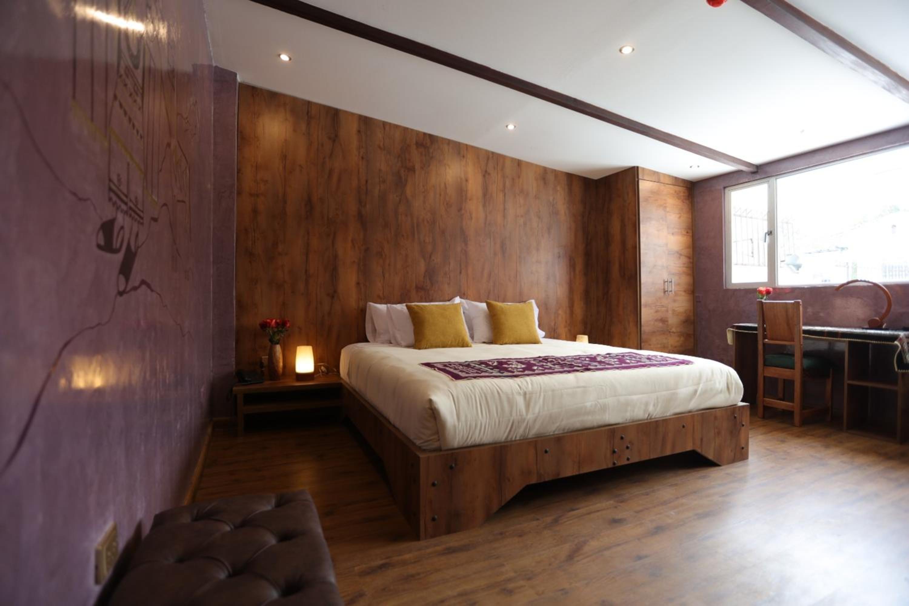 Superior King Room
