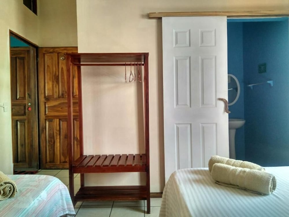 Standard Triple Room photo 2