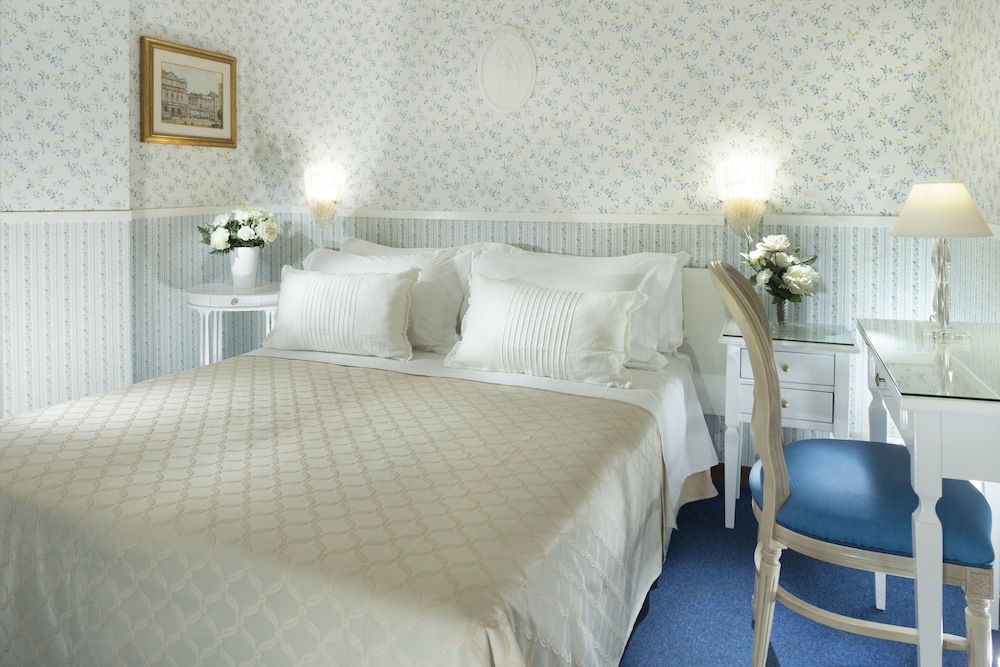 Double Room - Photo 2