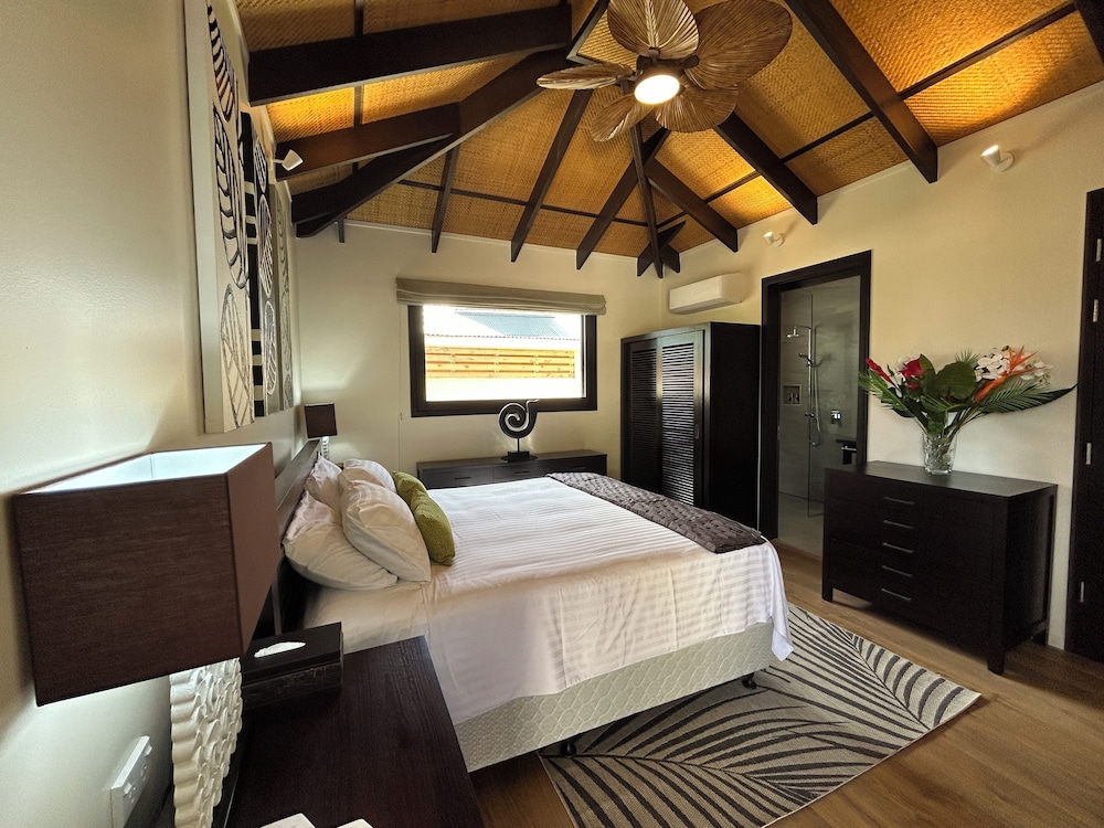 Grand Villa, Multiple Beds, Garden View photo 3