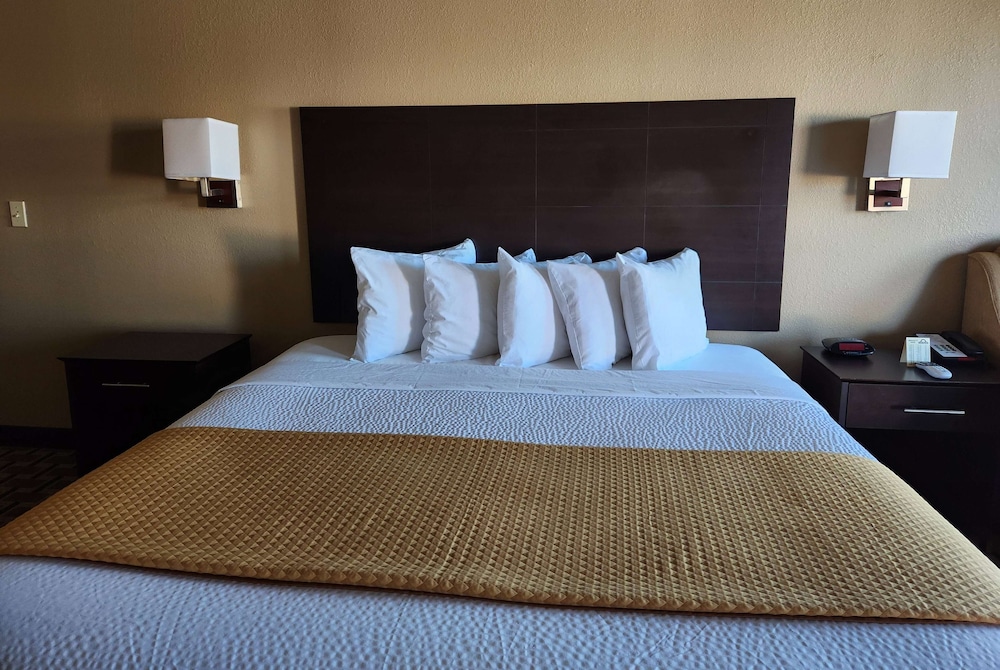 Room, 2 Queen Beds, Accessible - Photo 1