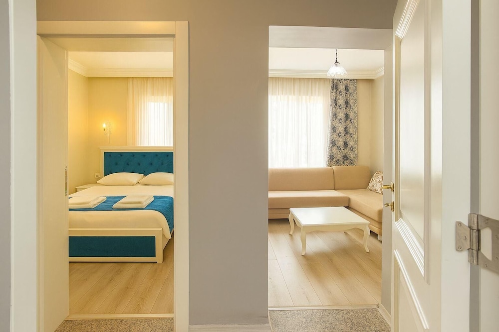 Deluxe Suite, Kitchenette