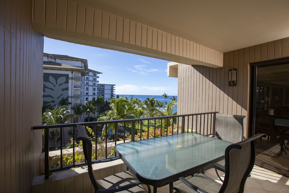 Room, 1 Bedroom, Partial Ocean View photo 1